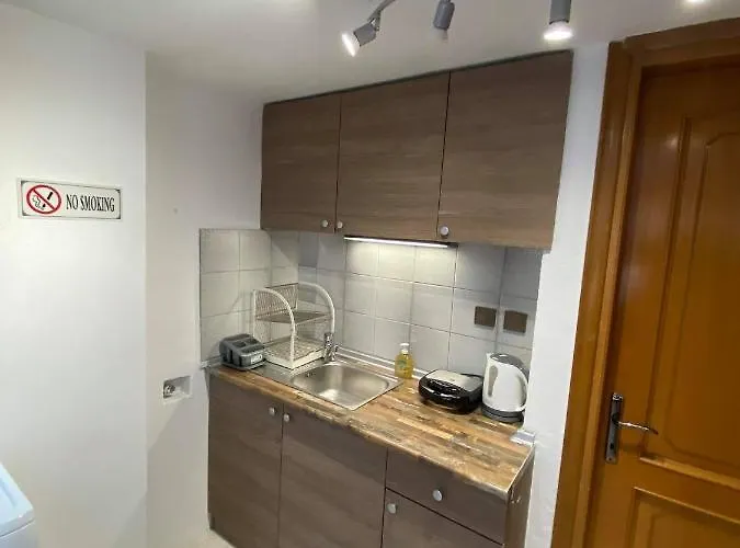 Apartment Ano Poli 2