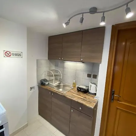 Apartamento Ano Poli 2