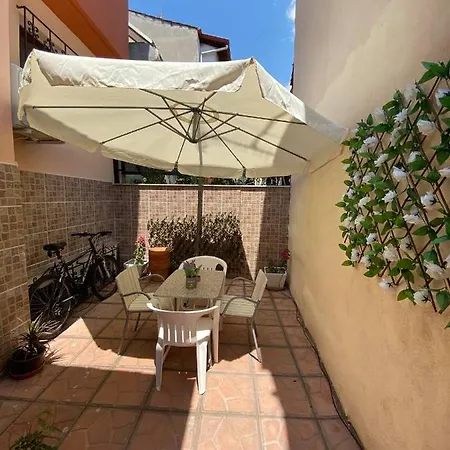 Apartamento Ano Poli 2